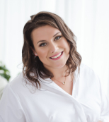 Dominika Kadeřábková_profil